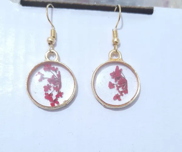 Gold_Tone_Resin_Red_Floral_Round_Drop_Earrings_For_Women