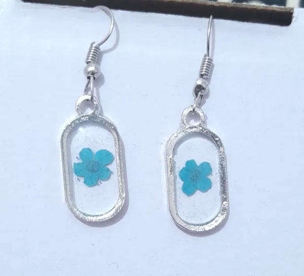 Silver_Turquoise_Resin_Floral_Oval_Drop_Earrings_For_Women