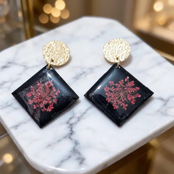 Black_Resin_Floral_Diamond_Drop_Earrings_For_Women