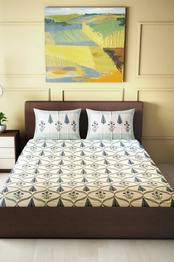 Hand_Blockprinted_Cotton_Double_Bedsheet_With_Pillow_Covers
