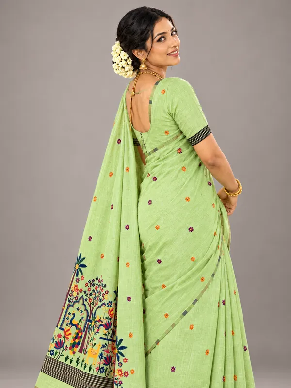 Premium_Shahi_Peacock_Art_Saree