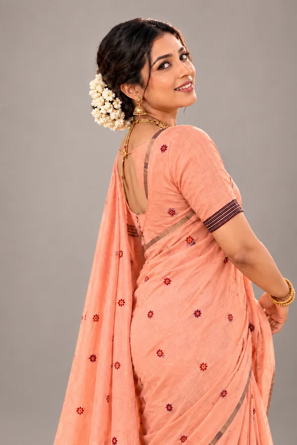 Premium_Shahi_Peacock_Art_Saree