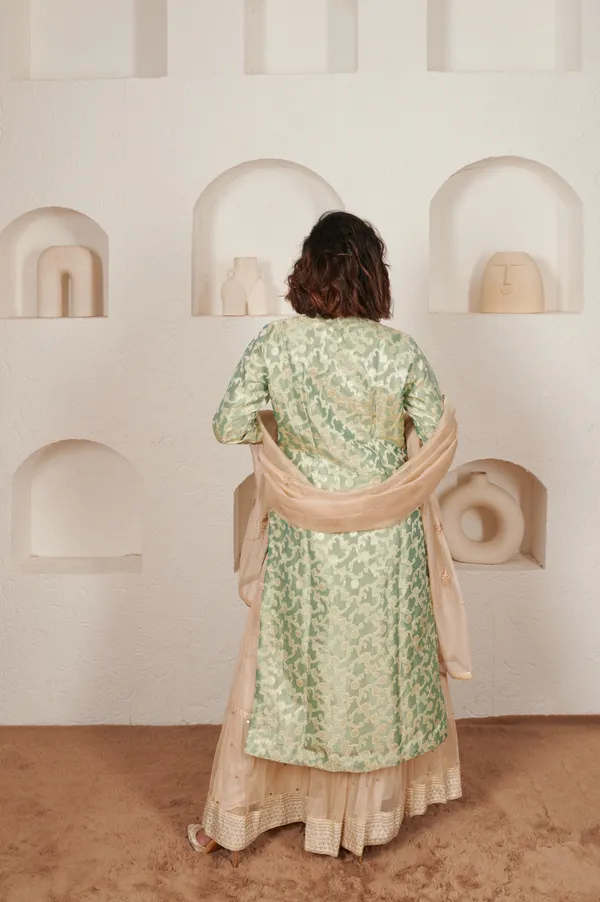Kurta_Set_With_Dupatta