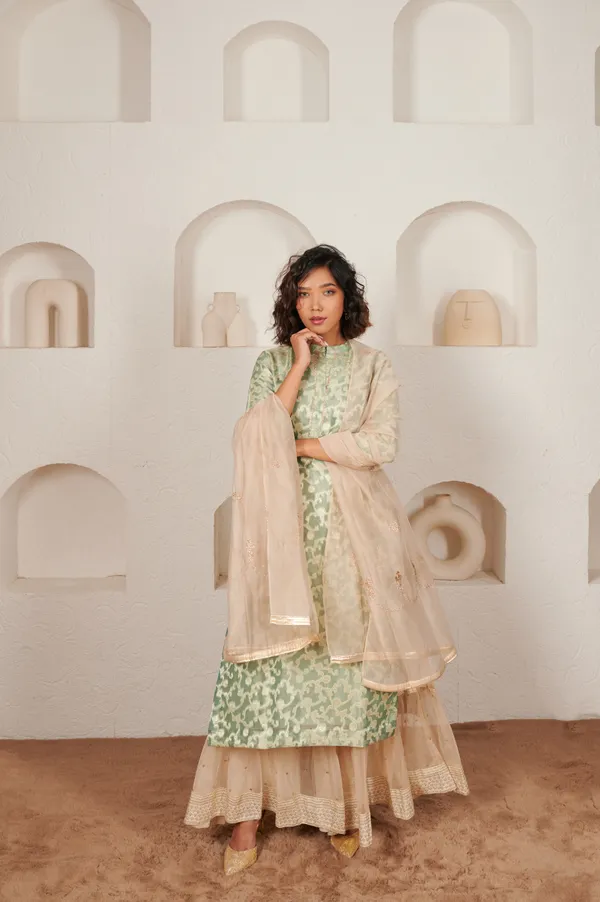 Kurta_Set_With_Dupatta