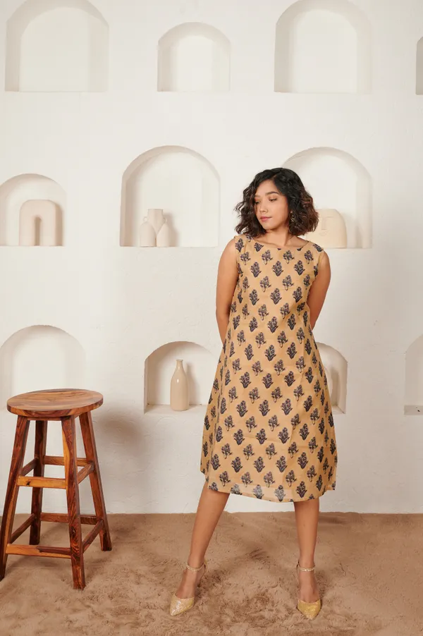 A-Line_Midi_Dress