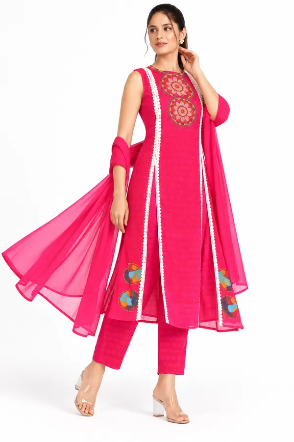 Sleeveless_Straight_Kurta_Set