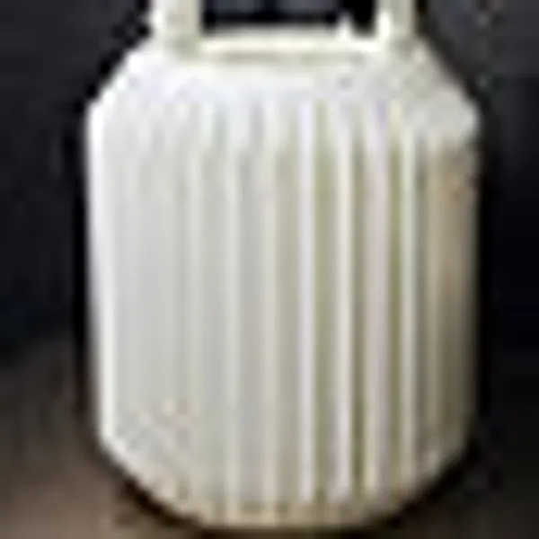 Plastic_Minimal_Arch_Fluted_Shade_Aro_Table_Lamp