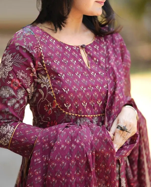 Womens_Rayon_Printed_Anarkali_Kurta_Pant_With_Dupatta