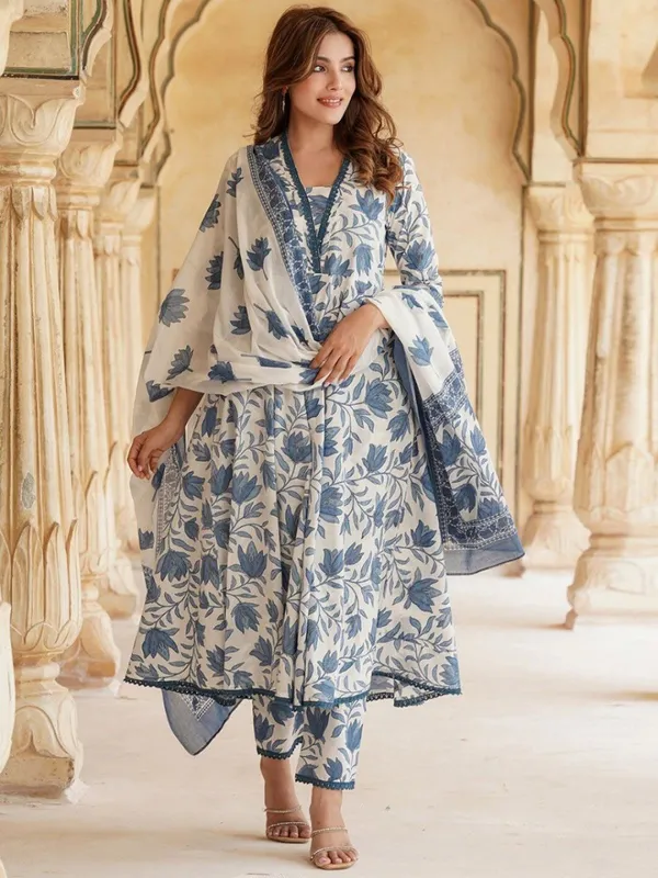 Women's_Rayon_Printed_Anarkali_Kurta_Pant_With_Dupatta
