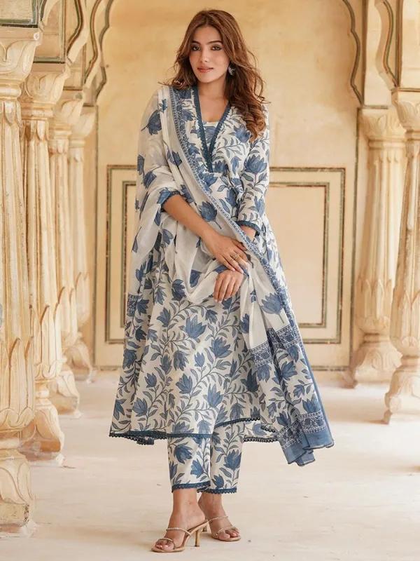 Womens_Rayon_Printed_Anarkali_Kurta_Pant_With_Dupatta