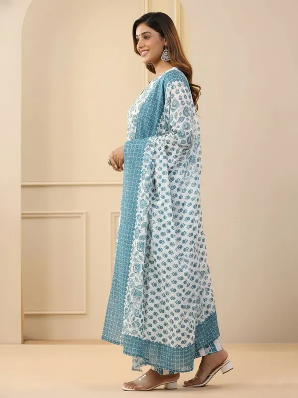 Women's_Rayon_Printed_Straight_Kurta_Pant_With_Dupatta