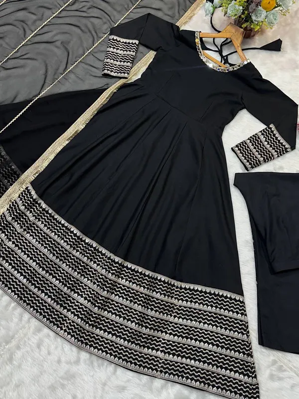 Womens_Black_Rayon_Embroidered_Anarkali_Suit_Set__Set_With_Dupatta
