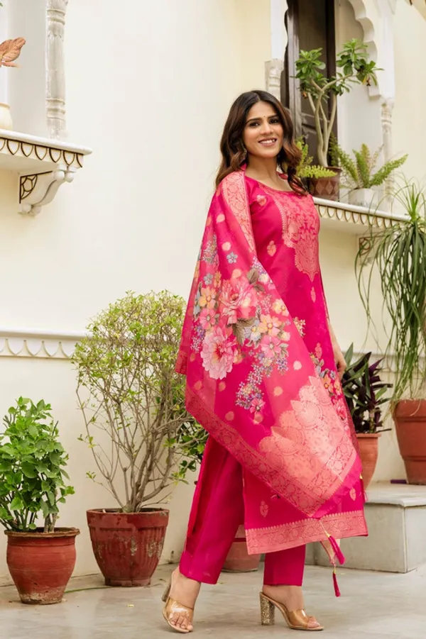 Women's_Chanderi_Cotton_Woven_Straight_Kurta_Pant_With_Dupatta