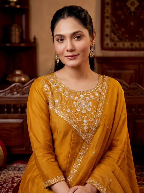 Women_Vichitra_Silk_Embroidery_Kurta_Pant_Set_With_Dupatta