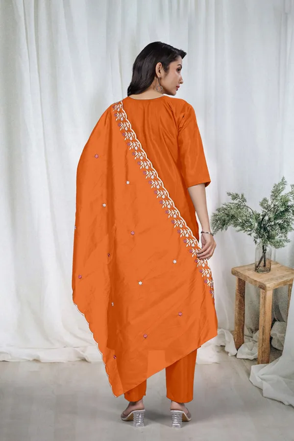 Women_Maroon_Verical_Cotton_Embroidery_Kurta_Pant_Set_With_Dupatta