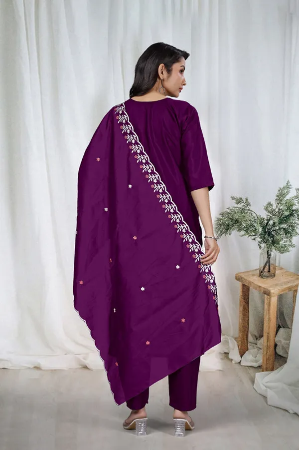 Women_Wine_Verical_Cotton_Embroidery_Kurta_Pant_Set_With_Dupatta