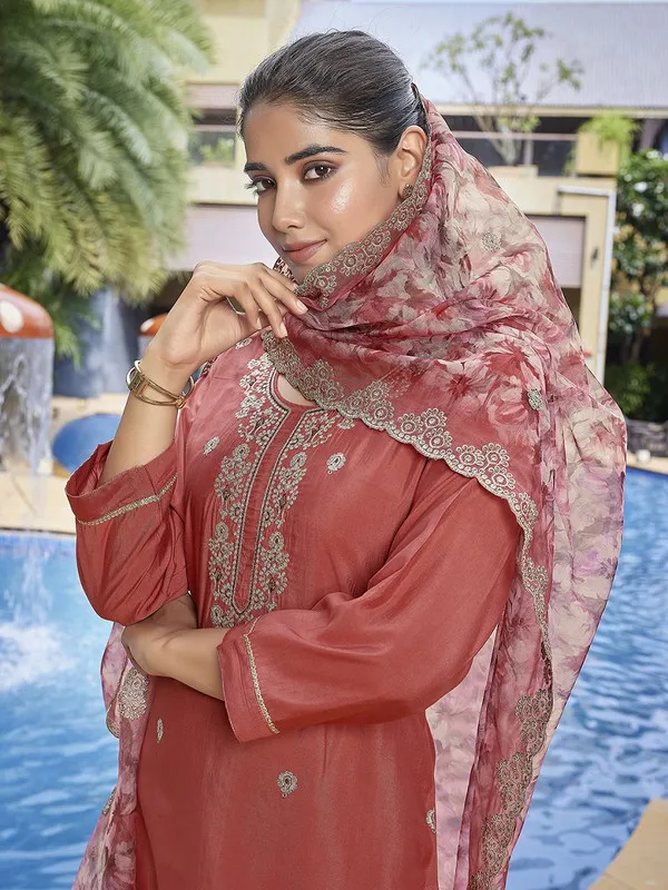 Women's_Silk_Blend_Embroidery_Straight_Kurta_Pant_With_Dupatta