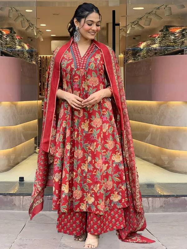 Women's_Viscose_Printed_Anarkali_Kurta_Plazzo_With_Dupatta