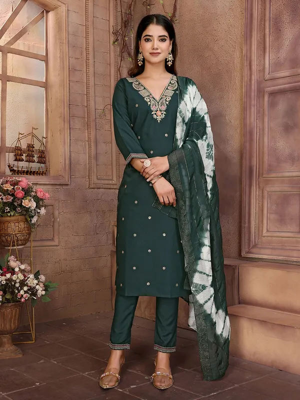 Womens_Viscose_Embroidery_Straight_Kurta_Pant_With_Dupatta