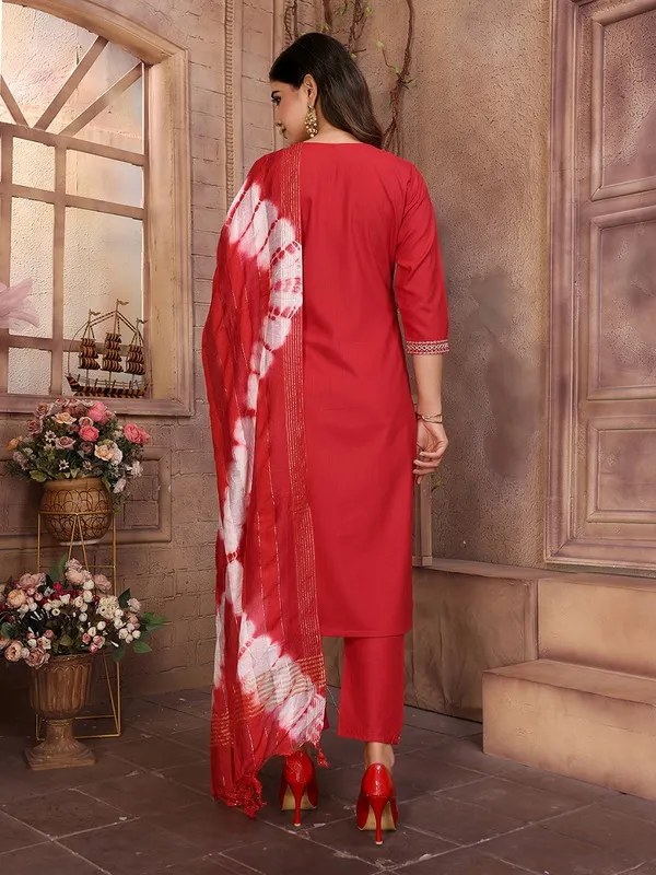 Women's_Viscose_Embroidery_Straight_Kurta_Pant_With_Dupatta