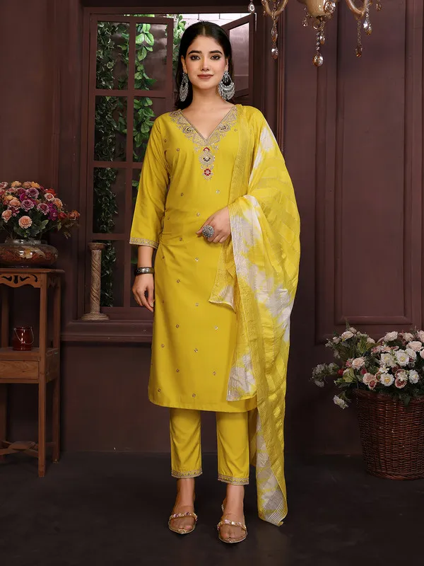 Women's_Viscose_Embroidery_Straight_Kurta_Pant_With_Dupatta