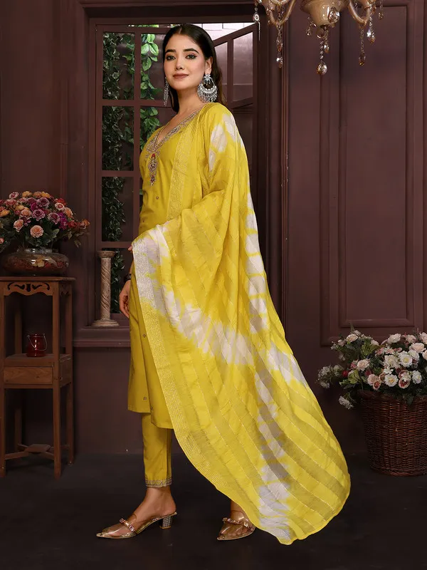Womens_Viscose_Embroidery_Straight_Kurta_Pant_With_Dupatta