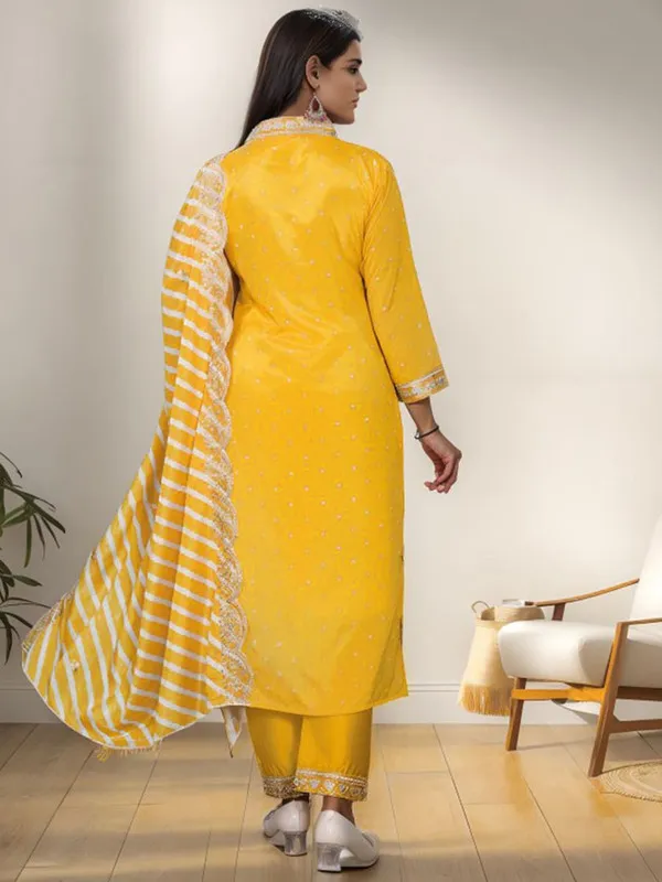 Women's_Chanderi_Embroidery_Straight_Kurta_Pant_With_Dupatta