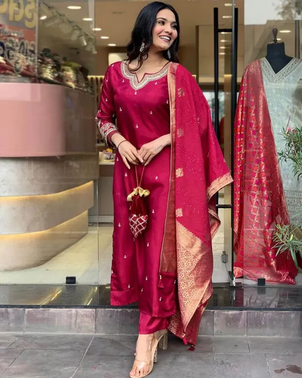 Women's_Chanderi_Embroidered_Straight_Kurta_Pant_With_Dupatta