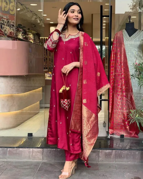 Womens_Chanderi_Embroidered_Straight_Kurta_Pant_With_Dupatta