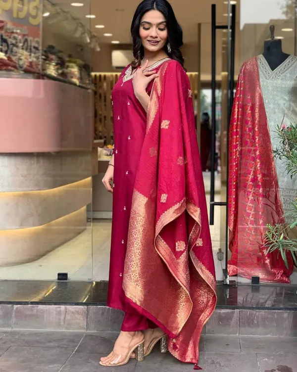 Womens_Chanderi_Embroidered_Straight_Kurta_Pant_With_Dupatta