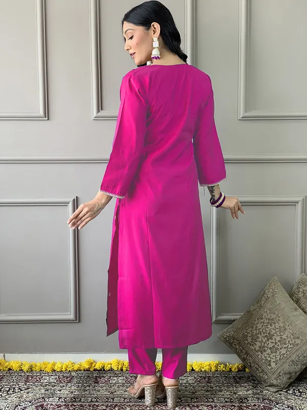 Womens_Chanderi_Embroidery_Straight_Kurta_Pant_With_Dupatta