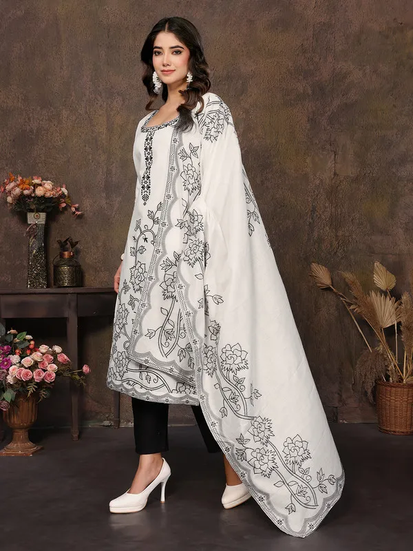 Womens_Cotton_Embroidery_Design_Straight_Kurta_Pant_With_Dupatta