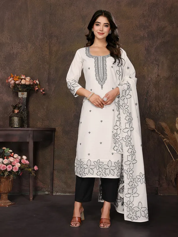 Women's_Cotton_Embroidery_design_Straight_Kurta_Pant_With_Dupatta
