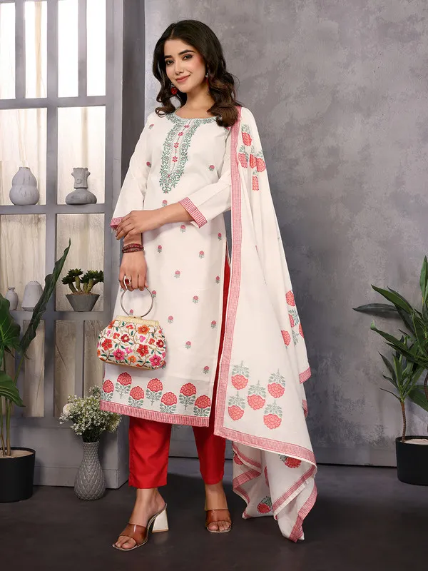 Women's_Cotton_Embroidery_design_Straight_Kurta_Pant_With_Dupatta