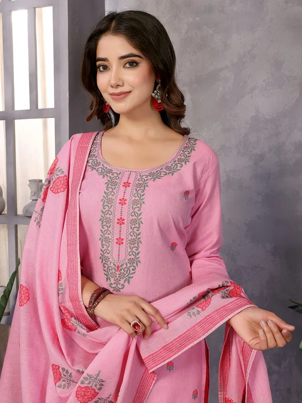 Women's_Cotton_Embroidery_design_Straight_Kurta_Pant_With_Dupatta