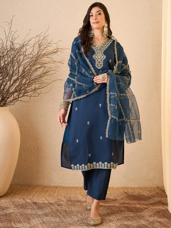 Womens_Silk_Blend_Embroidered_Straight_Kurta_Pant_With_Dupatta