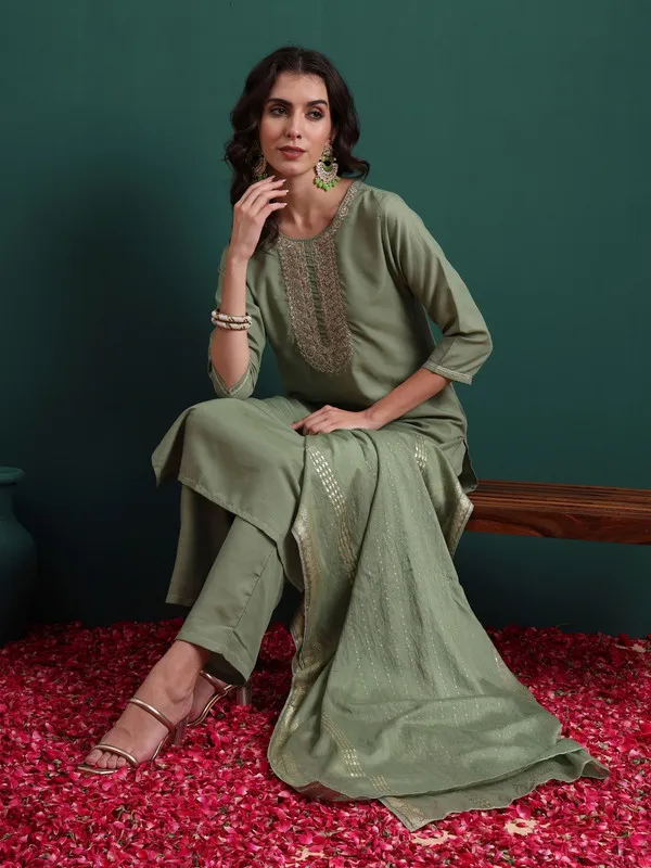 Women's_Viscose_Embroidery_Straight_Kurta_Pant_With_Dupatta
