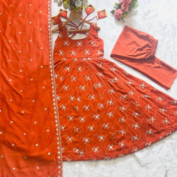 Women's_KesriyaNC_Silk_Embroidery_Anarkali_Kurta_Pant_With_Dupatta