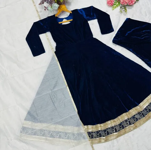 Women's_Velvet_Embroidered_Anarkali_Kurta_Pant_With_Dupatta