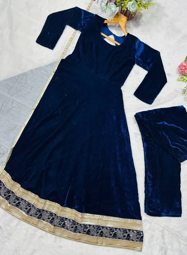 Women's_Velvet_Embroidered_Anarkali_Kurta_Pant_With_Dupatta