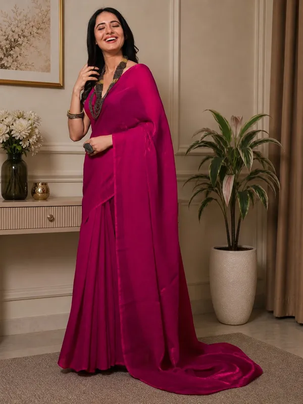 Magenta_Satin_Solid_Finish_Saree_For_Women
