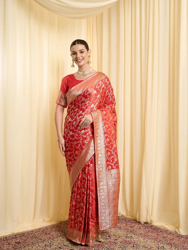 Red_Satin_Woven_Floral_Motif_Saree_For_Women
