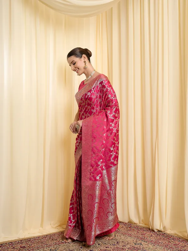 Pink_Satin_Brocade_Saree_For_Women