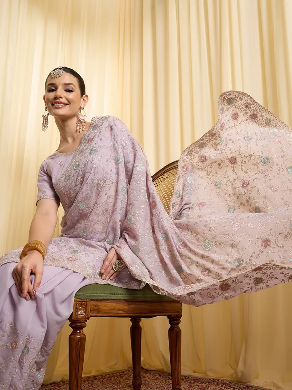 Lavender_Satin_Embroidered_Saree_For_Women
