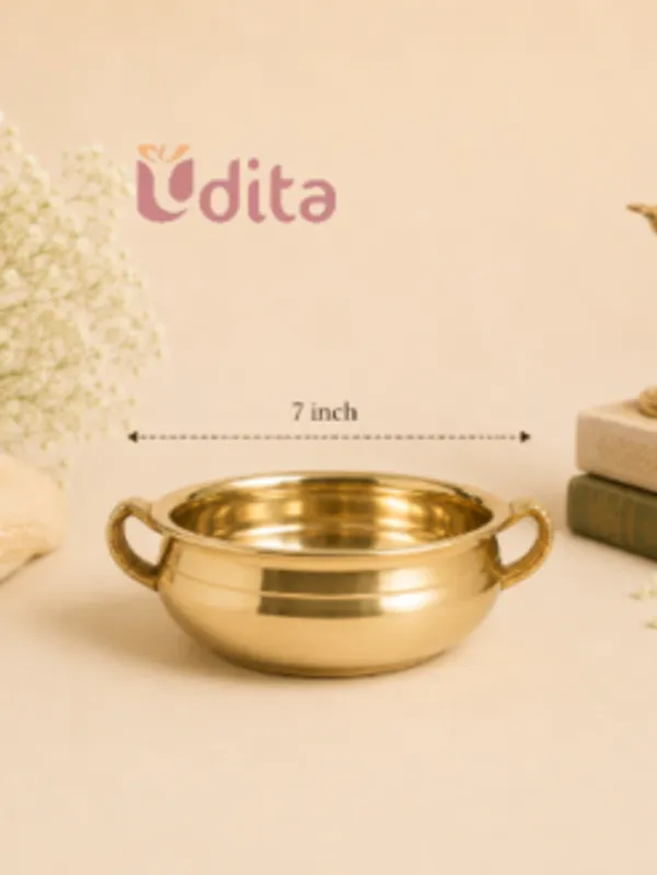 Brass_Traditional_Urli_Bowl_With_Handles_For_Floating_Flowers