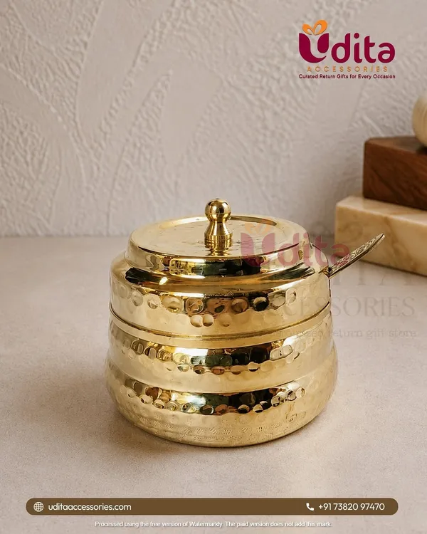 Brass_Traditional_Matte_Hammered_Ghee_Pot_500Ml_With_Lid_And_Spoon