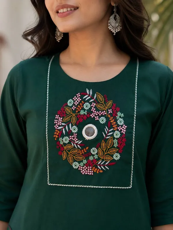 Green_Embroidered_Straight_Kurta_for_Women