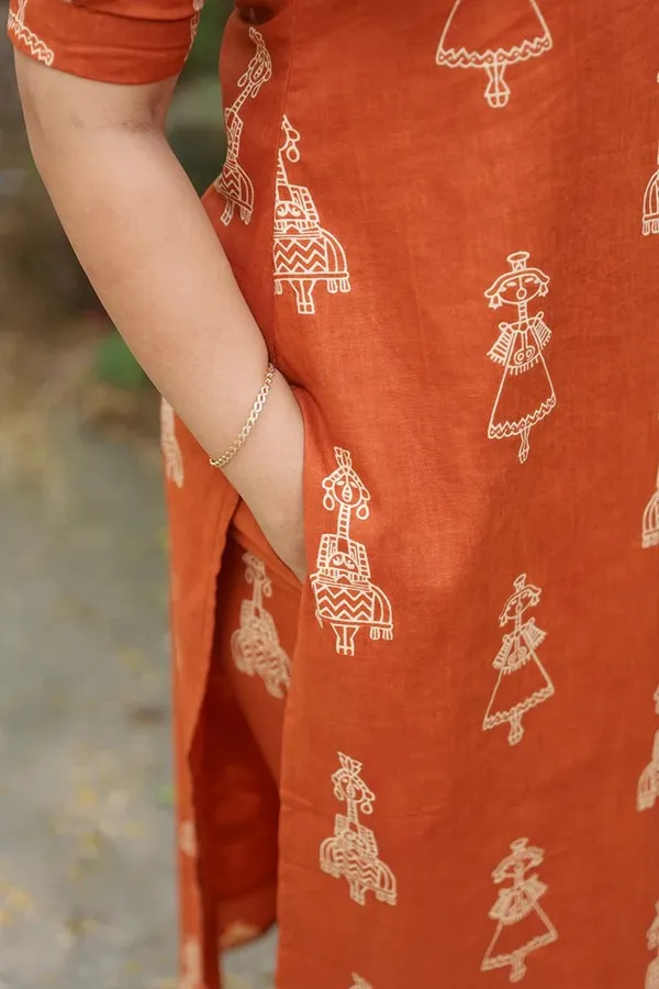 Orange_Printed_Straight_Kurta_Set_for_Women