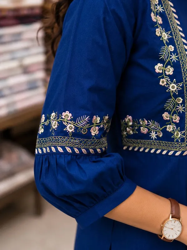 Blue_Embroidered_Straight_Kurta_for_Women