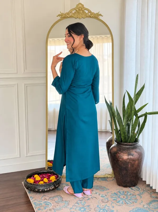 Teal_Embroidered_Straight_Suit_Set_for_Women